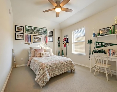 9010 Gage Dr - Photo Thumbnail 25