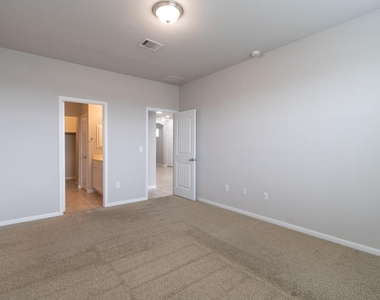 2880 Donnell Dr - Photo Thumbnail 11