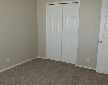 12318 Jamie Dr - Photo Thumbnail 14