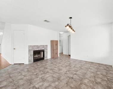 12701 Tantara Dr - Photo Thumbnail 12