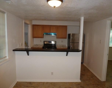6800 Trendal Ln - Photo Thumbnail 2