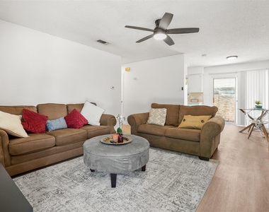 8603 Woodstone Dr - Photo Thumbnail 7