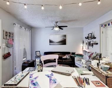5012 Duval St - Photo Thumbnail 10