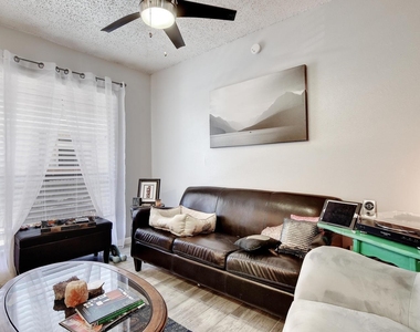5012 Duval St - Photo Thumbnail 14