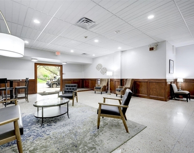 1800 Lavaca St - Photo Thumbnail 24