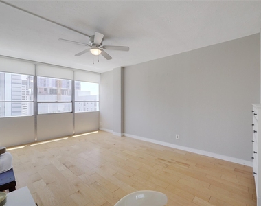 1800 Lavaca St - Photo Thumbnail 11