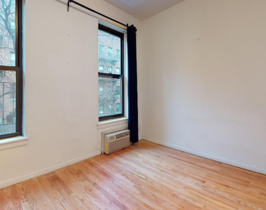  East 93rd Street - Photo Thumbnail 4