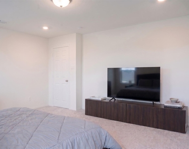 2016 Alexander Oaks Dr - Photo Thumbnail 16