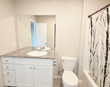 10799 Prusiner Dr - Photo Thumbnail 8