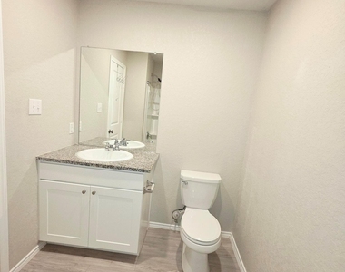 10799 Prusiner Dr - Photo Thumbnail 9