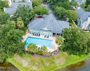 13700 Richmond Park Drive N - Photo Thumbnail 23