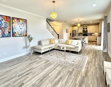 6887 Azalea Grove Drive - Photo Thumbnail 14