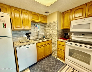 2700 Ocean Shore Boulevard - Photo Thumbnail 12