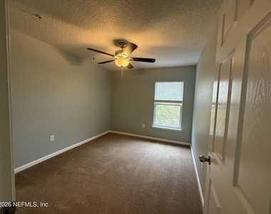13785 Herons Landing Way Way - Photo Thumbnail 10