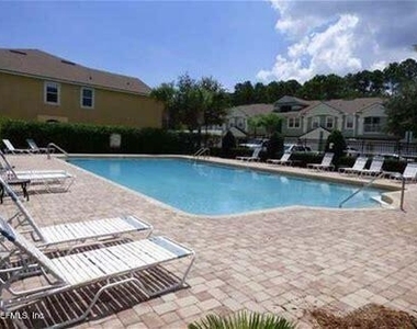 13785 Herons Landing Way Way - Photo Thumbnail 27