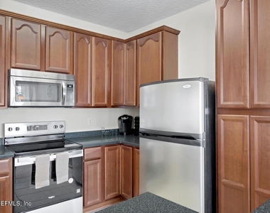 7157 Deerfoot Point Circle - Photo Thumbnail 15