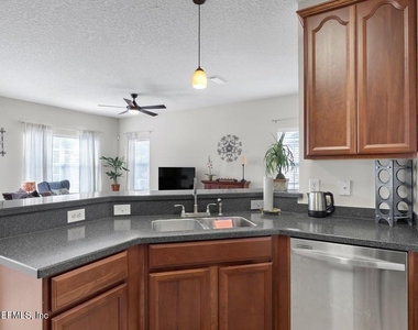 7157 Deerfoot Point Circle - Photo Thumbnail 16