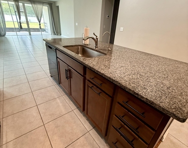 5162 Sawmill Point Way - Photo Thumbnail 10