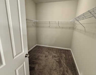 5162 Sawmill Point Way - Photo Thumbnail 34