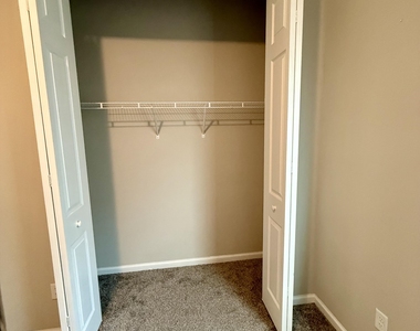 5162 Sawmill Point Way - Photo Thumbnail 23
