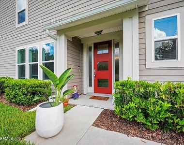 11150 Minnetta Court - Photo Thumbnail 5