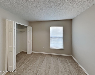 7354 High Bluff Road N - Photo Thumbnail 11