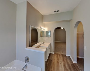 7354 High Bluff Road N - Photo Thumbnail 8
