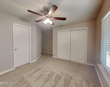 137 Brays Island Lane - Photo Thumbnail 8