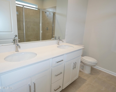 308 Spruce Hill Point - Photo Thumbnail 12