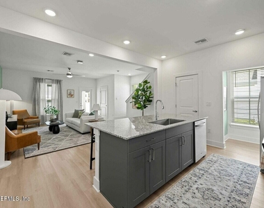 3730 Dupont Avenue - Photo Thumbnail 22