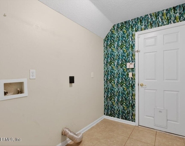 1634 Majestic View Lane - Photo Thumbnail 23