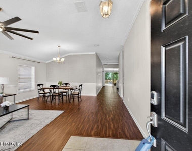 1634 Majestic View Lane - Photo Thumbnail 3