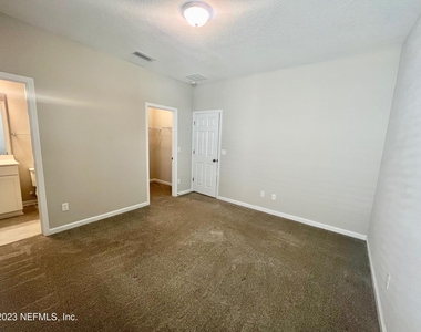 2117 Hawkeye Place - Photo Thumbnail 31
