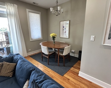 2836 N Kedzie Avenue - Photo Thumbnail 4