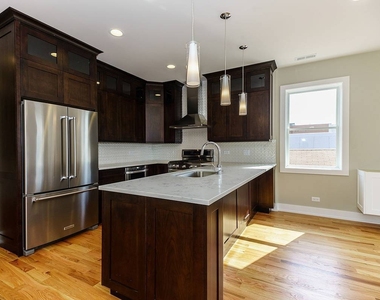 2836 N Kedzie Avenue - Photo Thumbnail 16