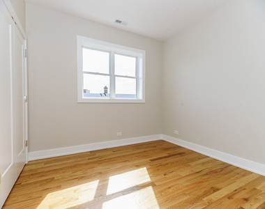 2836 N Kedzie Avenue - Photo Thumbnail 14