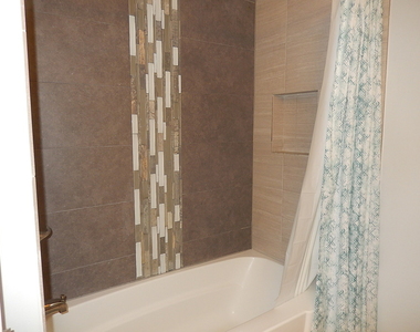 375 Woodridge Circle - Photo Thumbnail 18