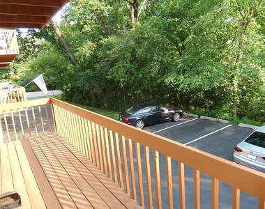 375 Woodridge Circle - Photo Thumbnail 7