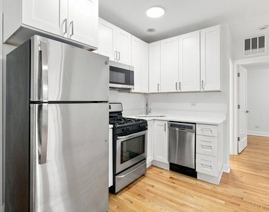 3731 N Elston Avenue - Photo Thumbnail 4