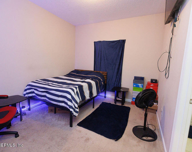 16150 Blossom Lake Drive - Photo Thumbnail 12