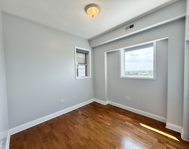 828 W Grace Street - Photo Thumbnail 15