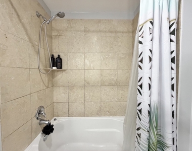 828 W Grace Street - Photo Thumbnail 17