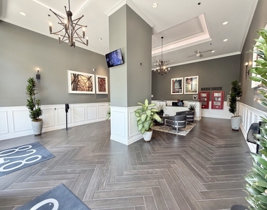 828 W Grace Street - Photo Thumbnail 27