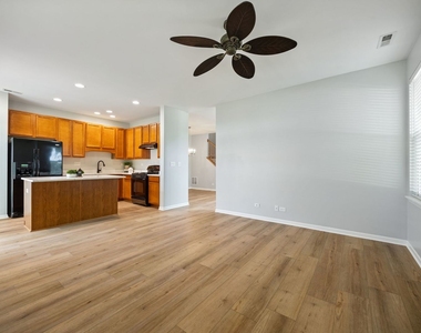 436 Azalea Street - Photo Thumbnail 7