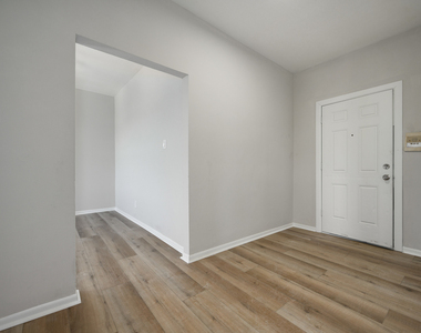 1206 W 83rd Street - Photo Thumbnail 25