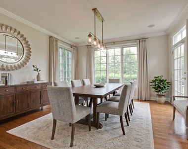 655 S Buckingham Court - Photo Thumbnail 4