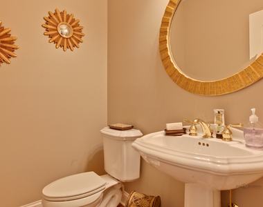 655 S Buckingham Court - Photo Thumbnail 13