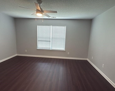 387 Weatherstone Place - Photo Thumbnail 10