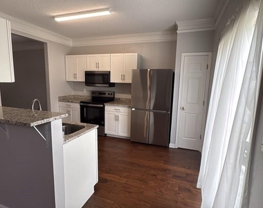 387 Weatherstone Place - Photo Thumbnail 6