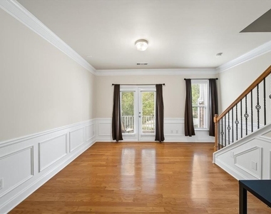 205 16th Street Nw - Photo Thumbnail 9